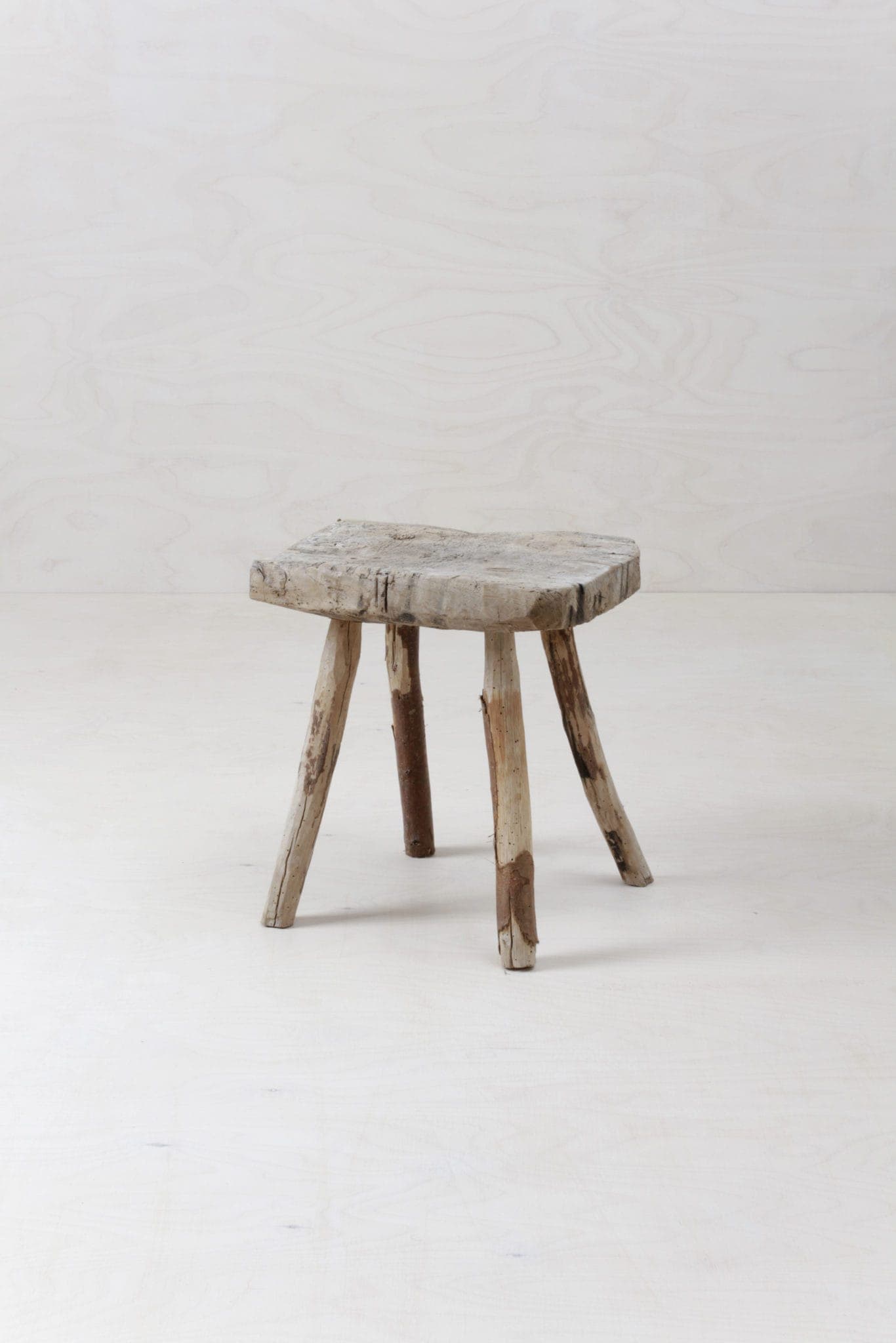 Rustikaler Bauernhocker, Funktions Dekoration, mieten