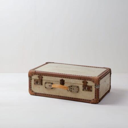 Vintage suitcase, wedding, decoration