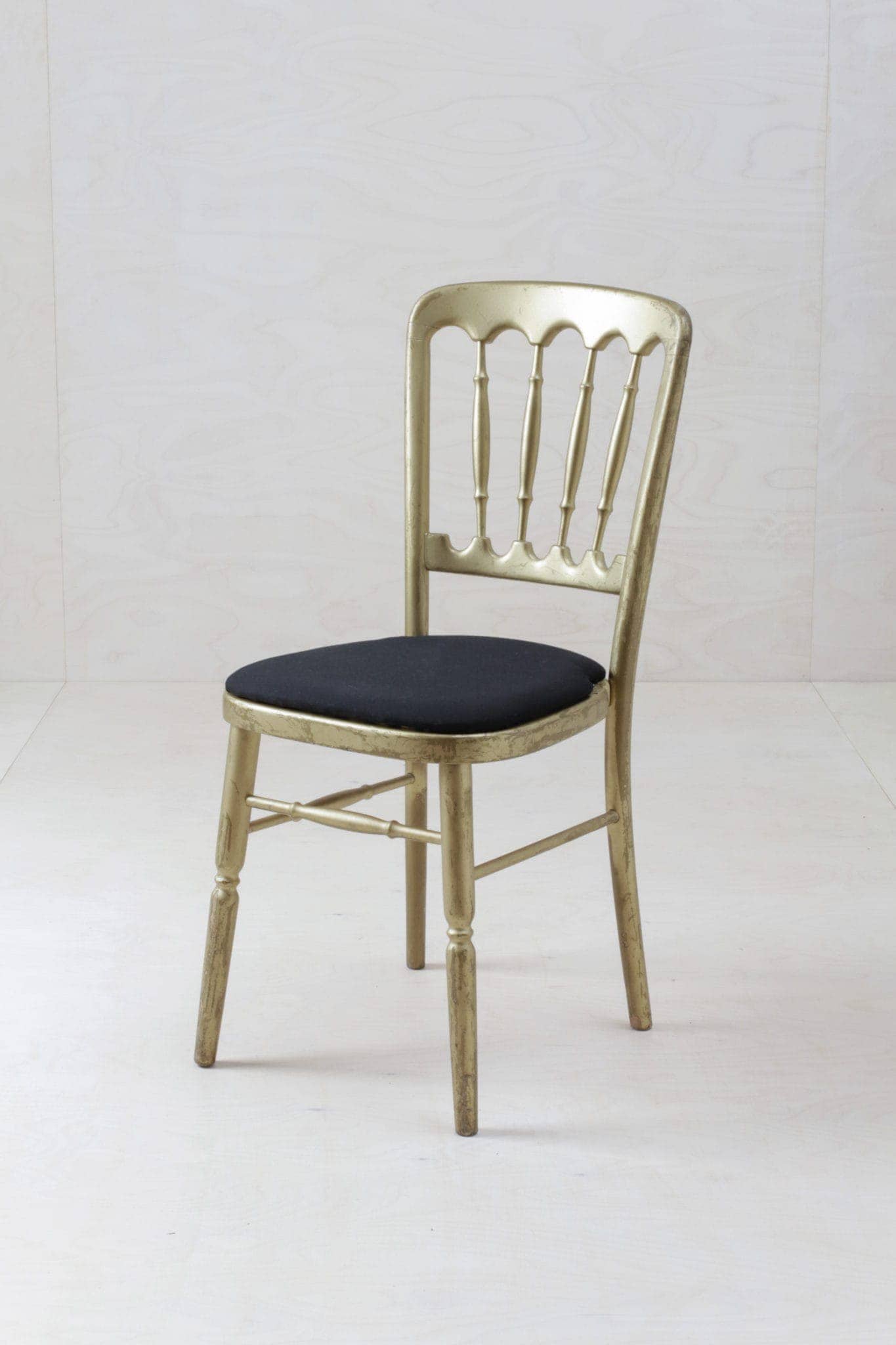 Stuhl Ester Gold | |