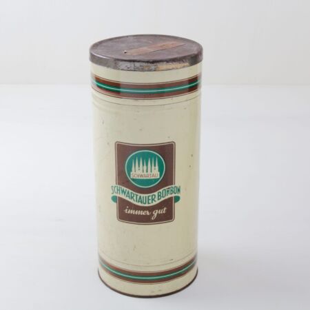 tin cans, candy box, room decoration, decoration design