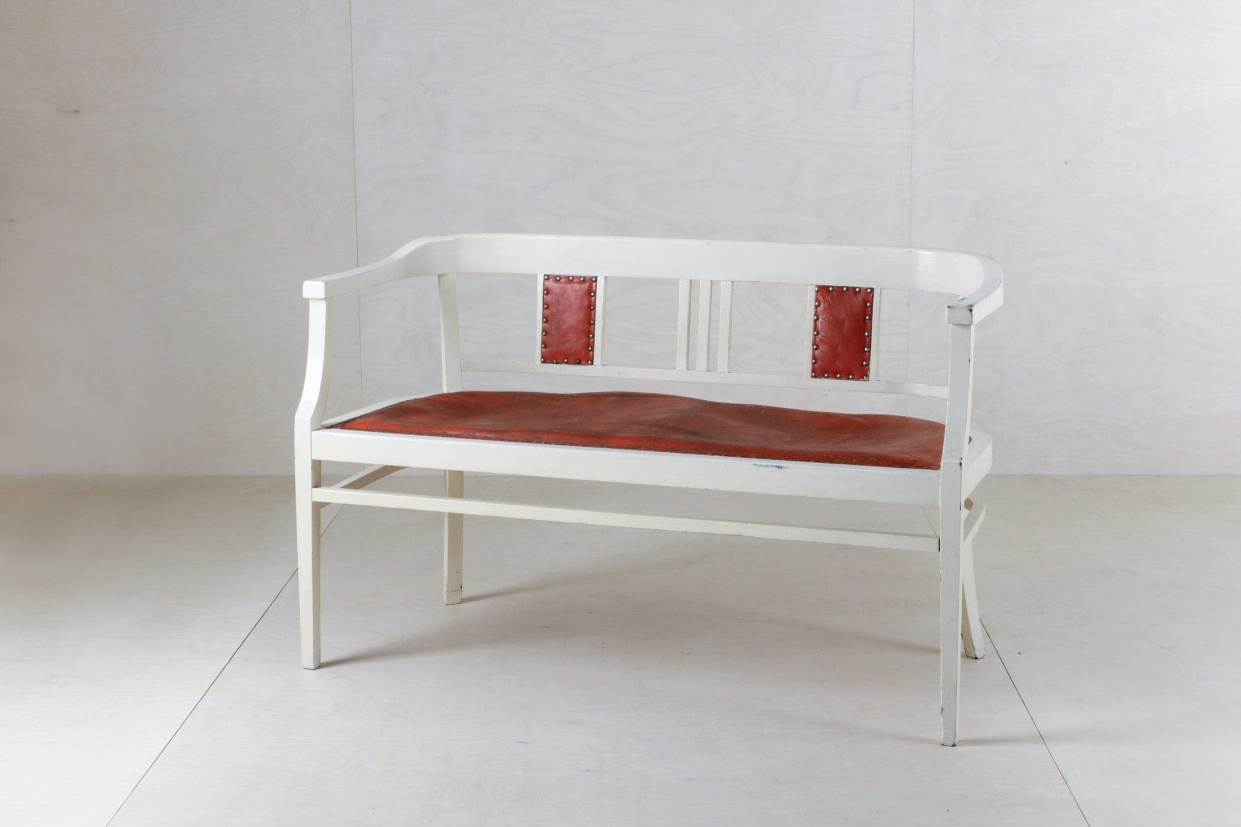 Bench Yanamarie | |
