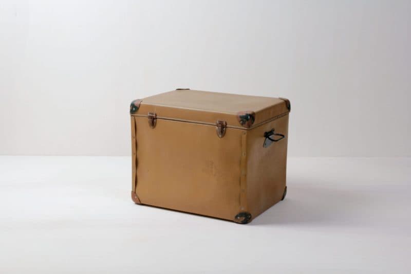 Vintage camping cooler for rent, rental furniture, decoration elements