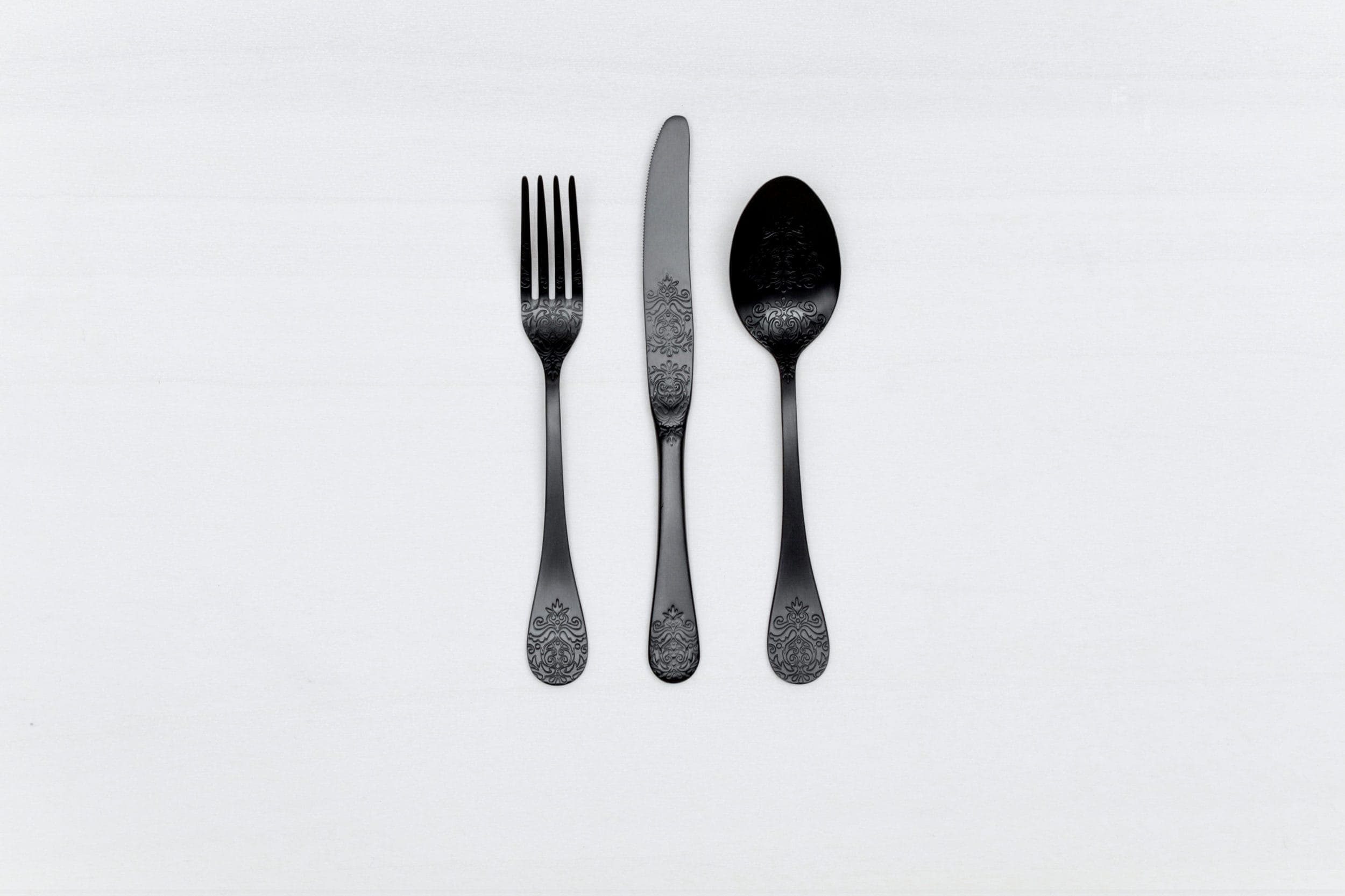  | Natalio is our fancy, matt black stainless steel cutlery. The series has a nice feel and looks equally good at different events. Whether combined on a colorful table with bold colors, an elegant, minimalist wedding or chic business dinner cutlery Natalio is something different.Matching the forks we offer a wide range of black Natalio cutlery. | 