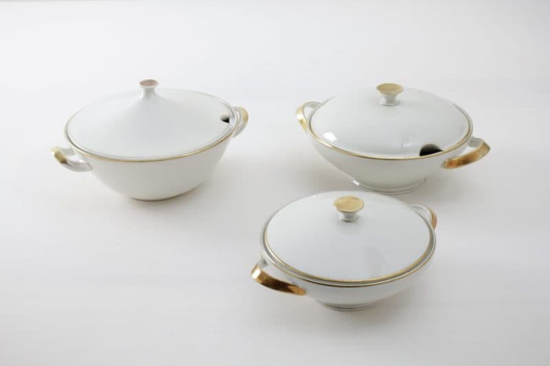 Tureen Magdalena Ivory Colored Gold Rim | |