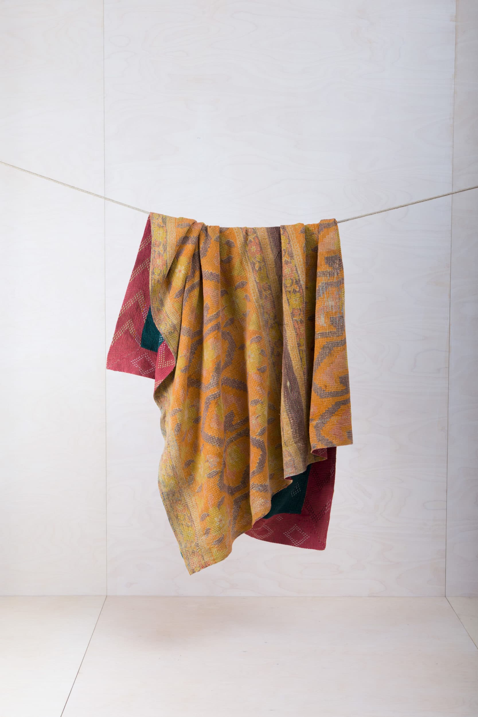 Vermietung von Decken und Kissen für In- und Outdoor