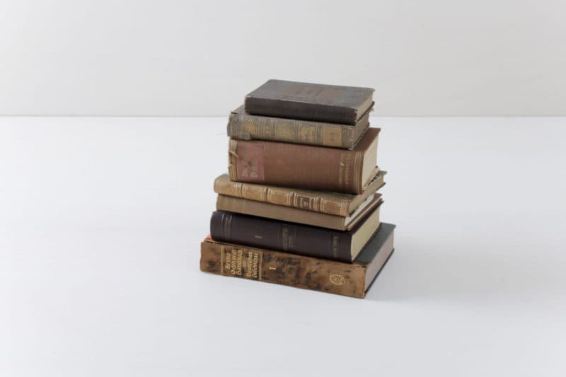 Books Leonora Vintage Brown | |