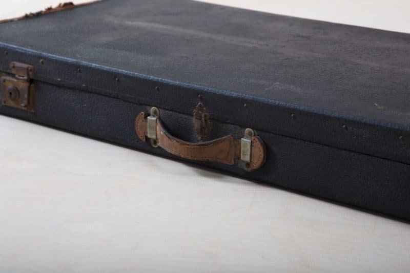 Suitcase Mayo | |