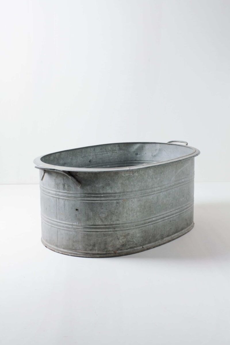 Metal Tub Pedro L | |