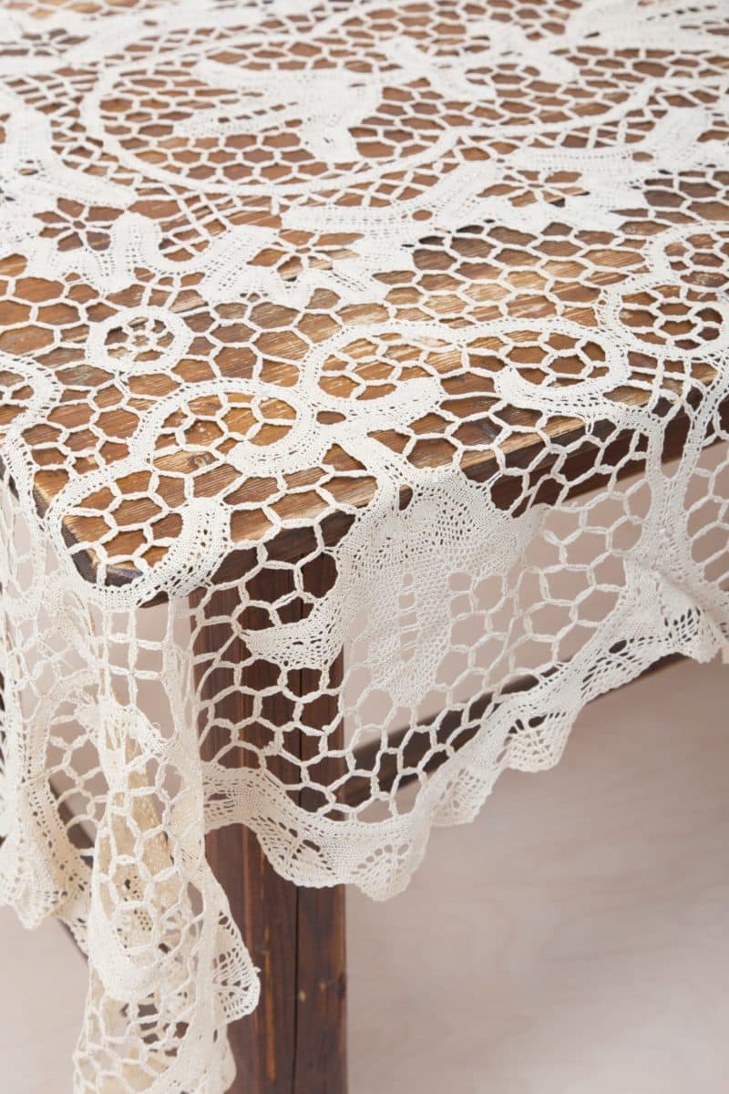  | The crocheted tablecloth Catalina is delicate and beautiful. This gorgeous vintage tablecloth is just as suitable for setting the table in the garden as it is for a cake table or a small buffet. | 