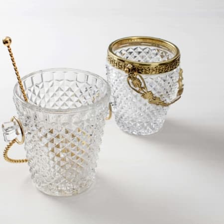 vintage ice buckets for rent. ice cube table setting and wedding decoration.