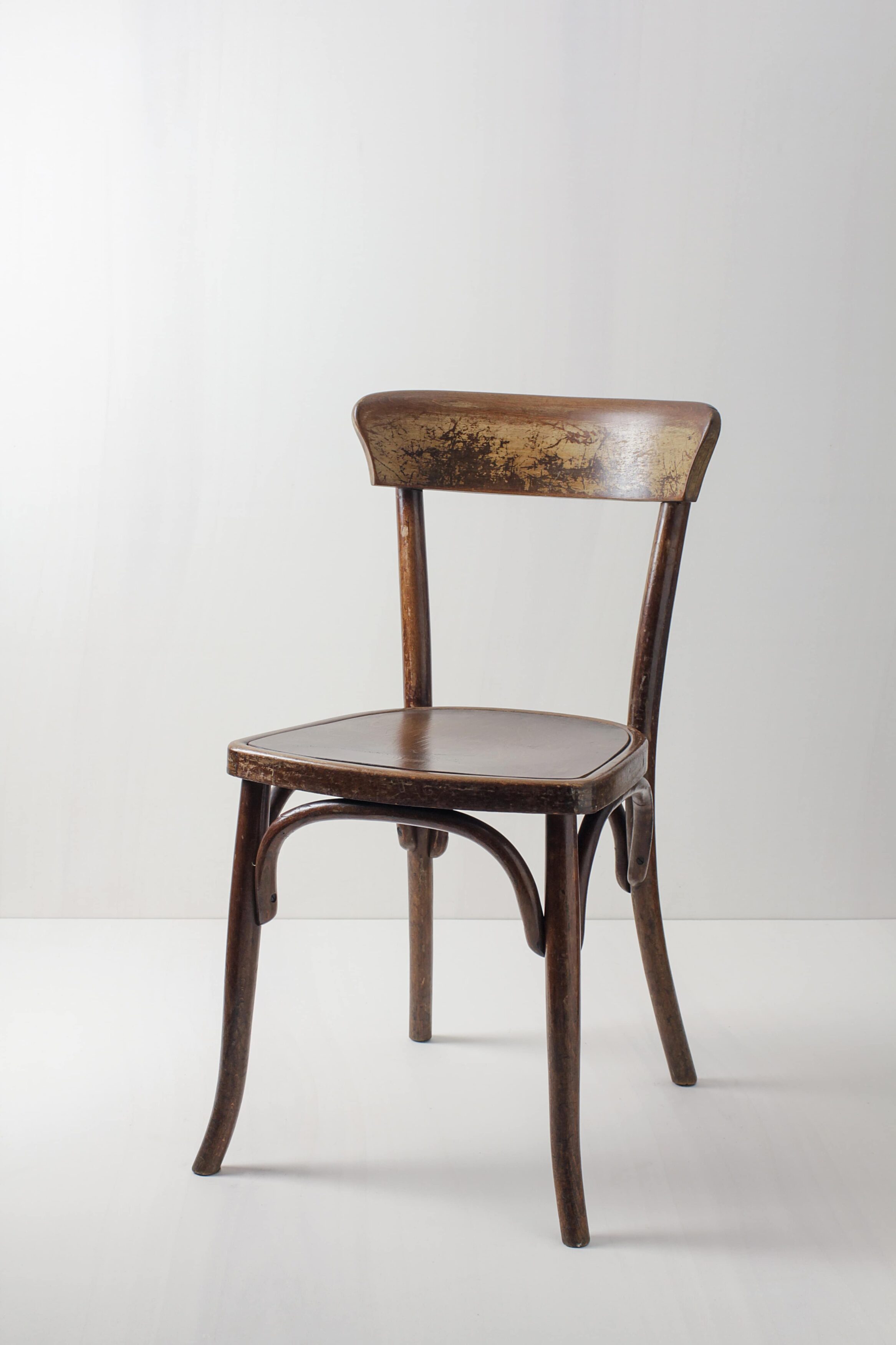 Holzstuhl für Veranstaltung mieten