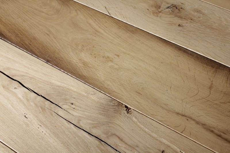  | The Constantino wooden tables are made of old half-timbered oak beams and can seat up to ten people. You can rent the rustic wooden folding table individually or rent several at once and set a wonderful dinner table for your guests. | 