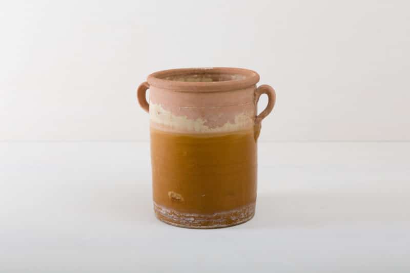 antique Nazareno vases for hire