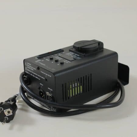 Dimmer 2kW | 1 Dimmer 2kW (2000W) kann für maximal 3 Lichterketten verwendet werden. DS-2RF DMX Starville | gotvintage Rental & Event Design